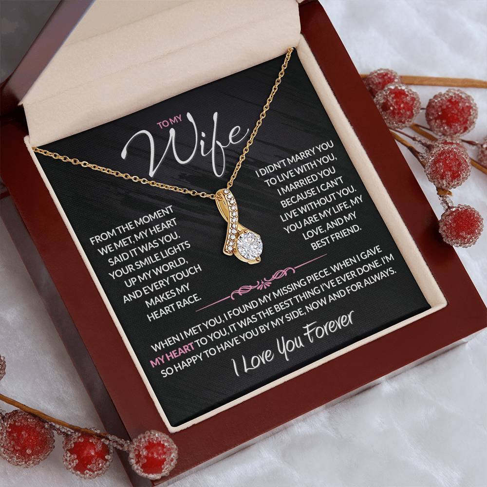 Best Gift for Your Wife: Forever Love Necklace - Remind Her of Your Love