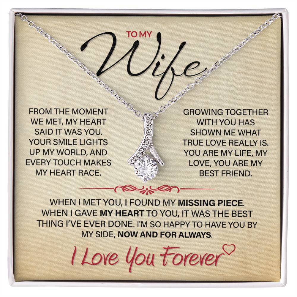 Best Gift for Your Wife: Forever Love Necklace - Remind Her of Your Love