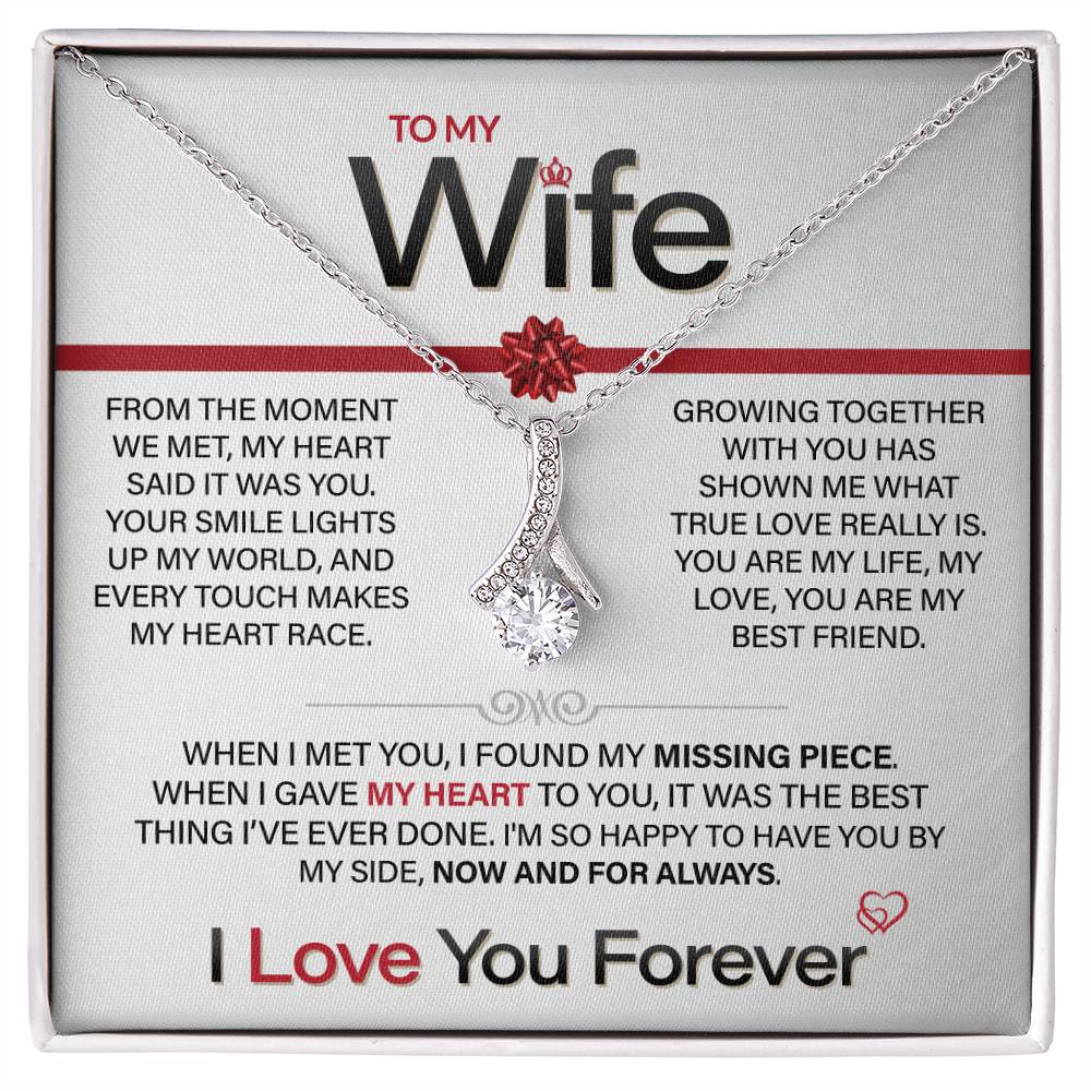 Best Gift for Your Wife: Forever Love Necklace - Remind Her of Your Love