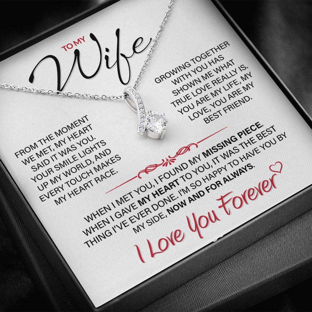 Best Gift for Your Wife: Forever Love Necklace - Remind Her of Your Love