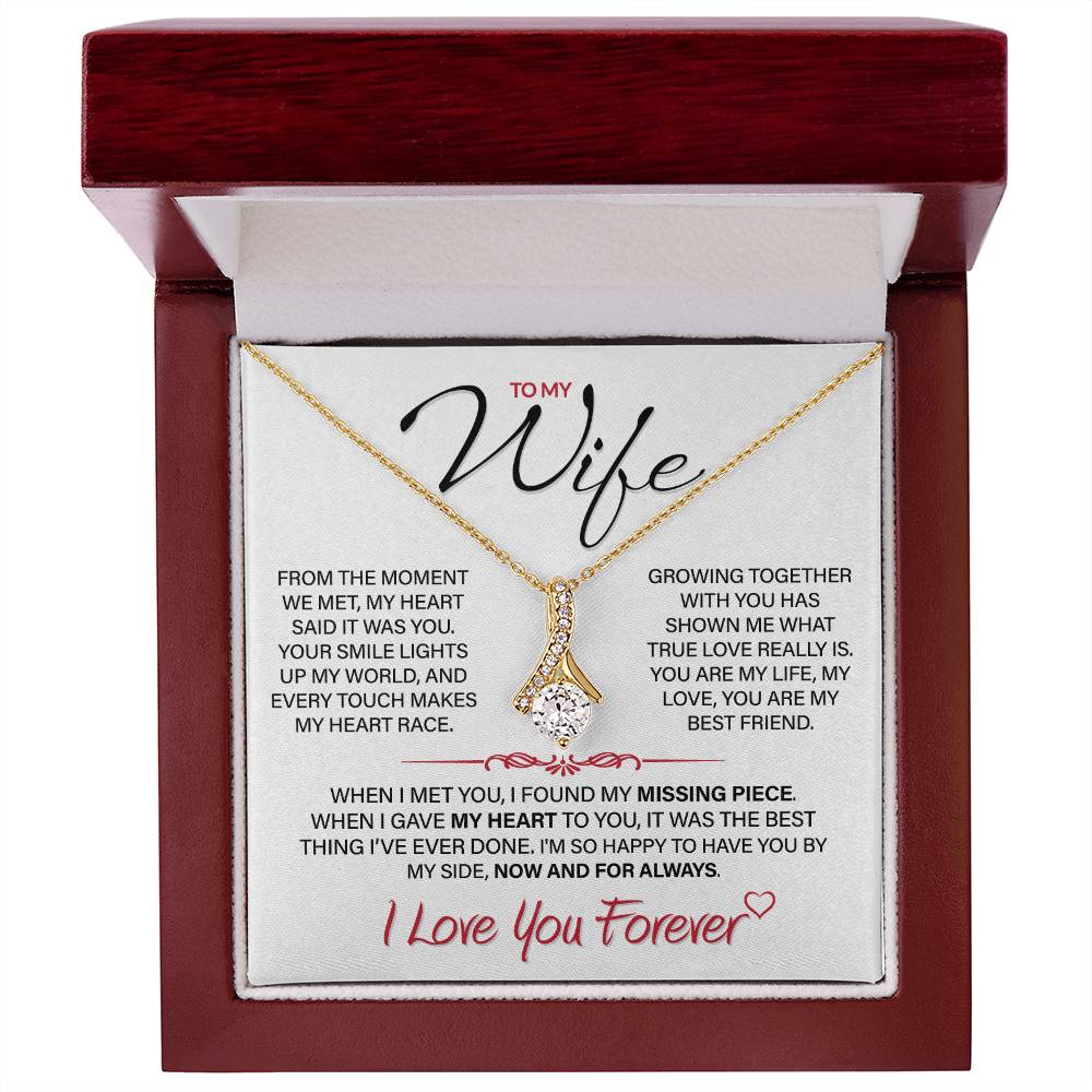 Best Gift for Your Wife: Forever Love Necklace - Remind Her of Your Love