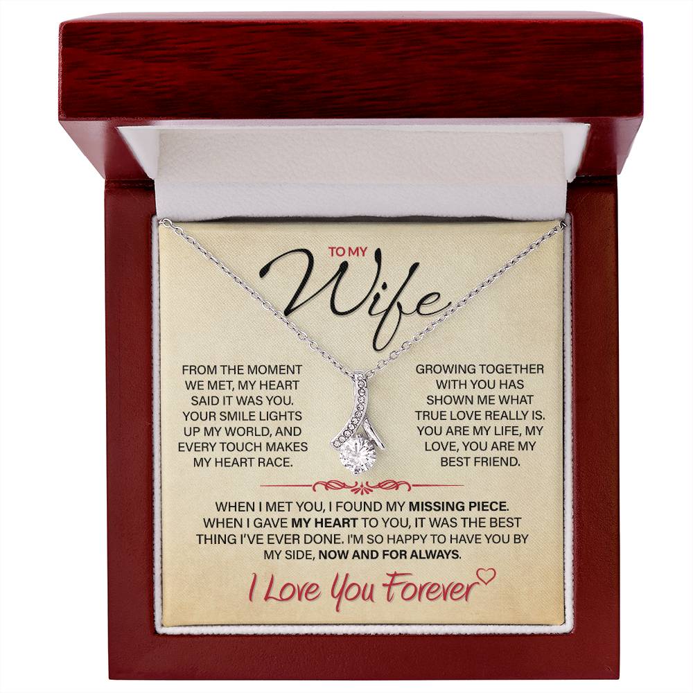 Best Gift for Your Wife: Forever Love Necklace - Remind Her of Your Love