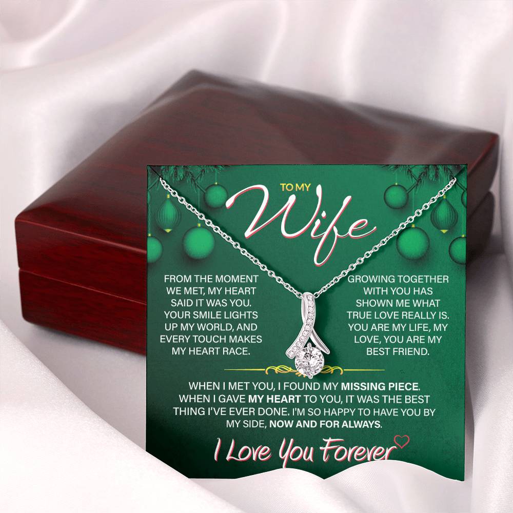 Best Gift for Your Wife: Forever Love Necklace - Remind Her of Your Love