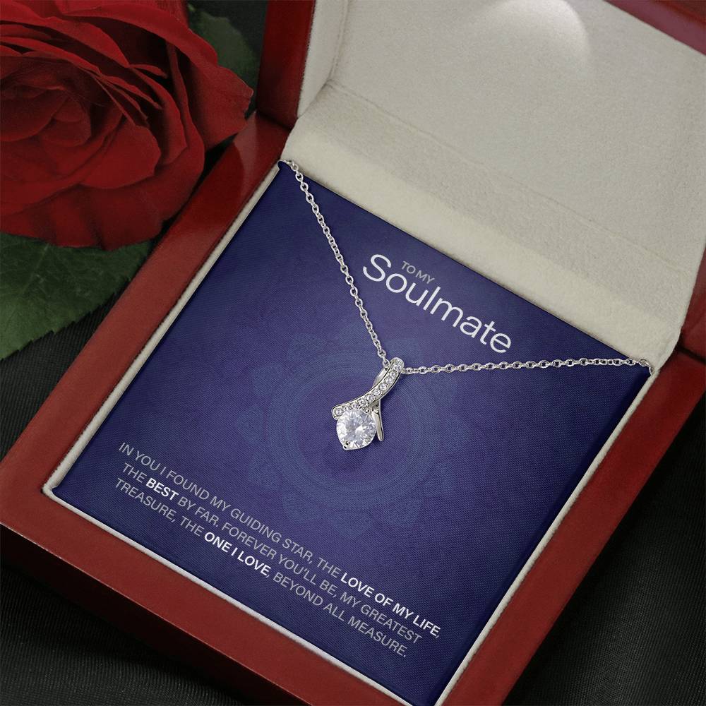 Best Gift for Soulmate: Beautiful Soulmate Love Pedant Necklace to Melt Their Heart [Floral]