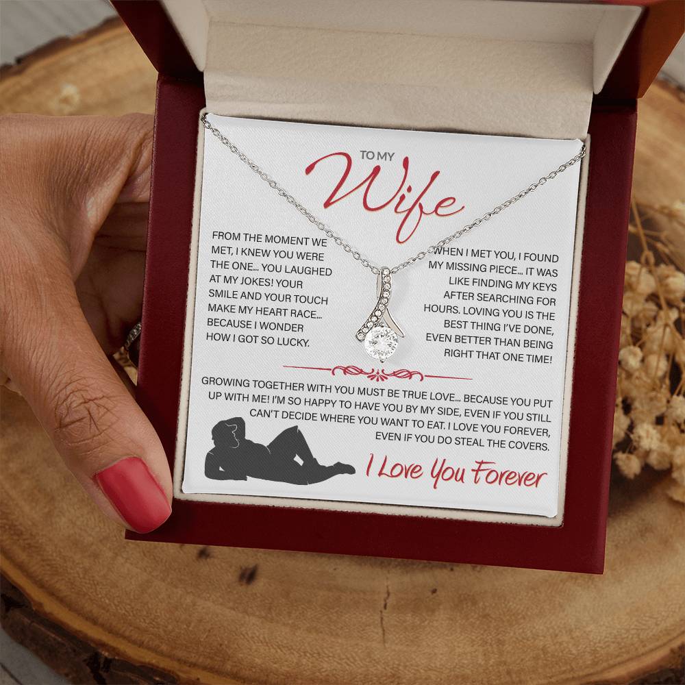 Best Gift for Your Wife: Forever Love Necklace - Remind Her What She Means to You