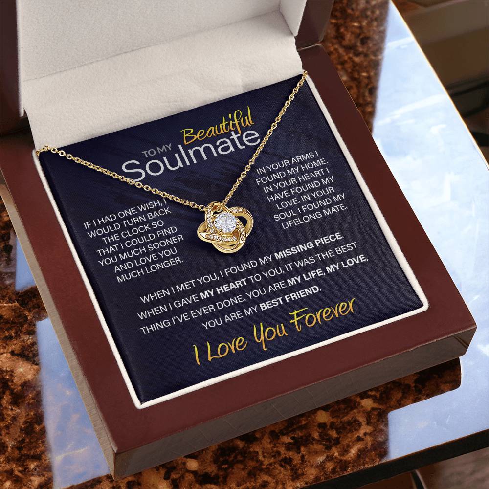 Best Gift for Your Soulmate: Love You Forever Love Knot Necklace to Melt Her Heart